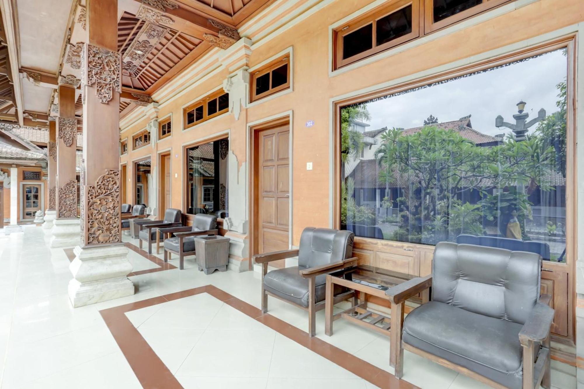 Super Oyo 3261 Hotel Ratu Denpasar  Exterior photo